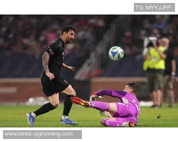 梅西率队晋级东区决赛与纽约城交手不败贡献精彩表现